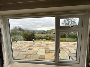 Photo 19- click for photo gallery